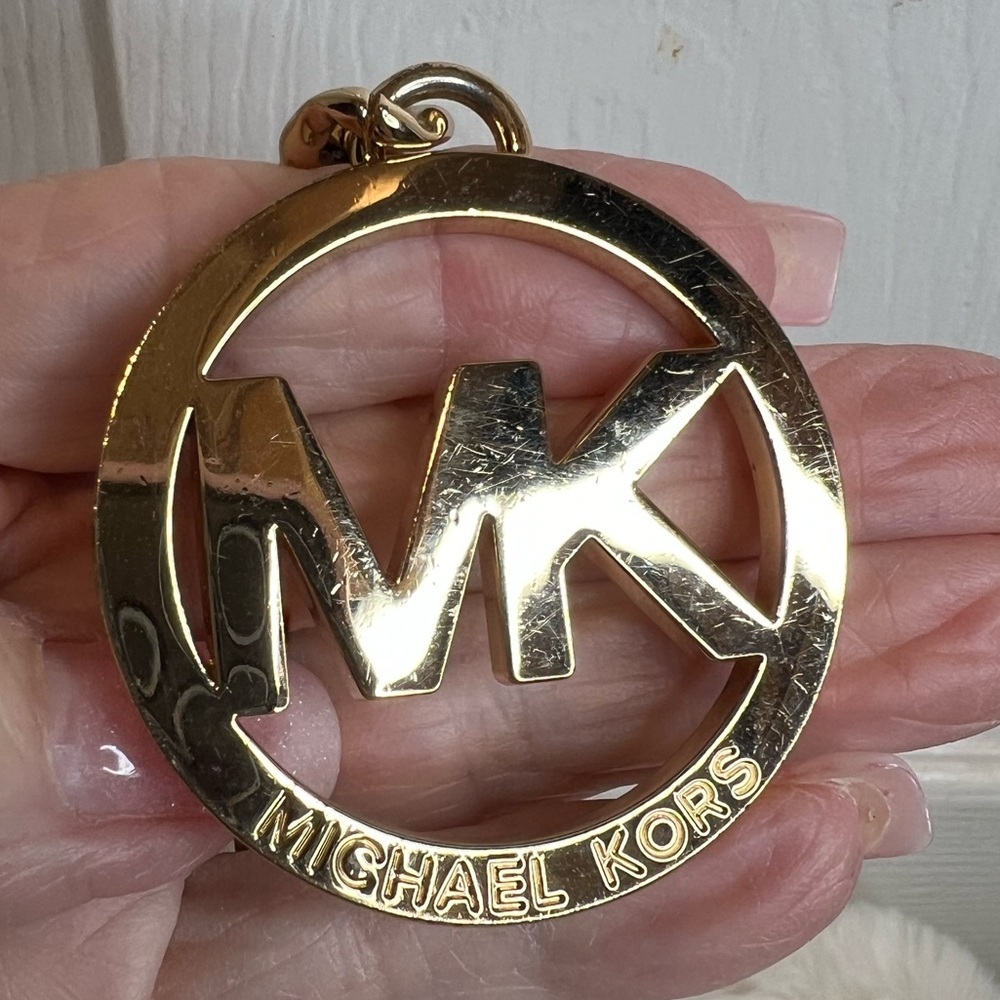 MICHAEL KORS PRE-LOVED LOGO BAG CHARM